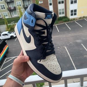 Jordan 1 Retro High UNC Obsidian
